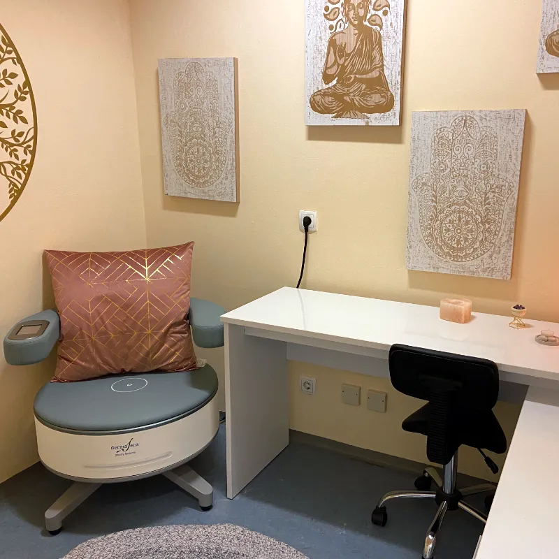 placeholder image-sq